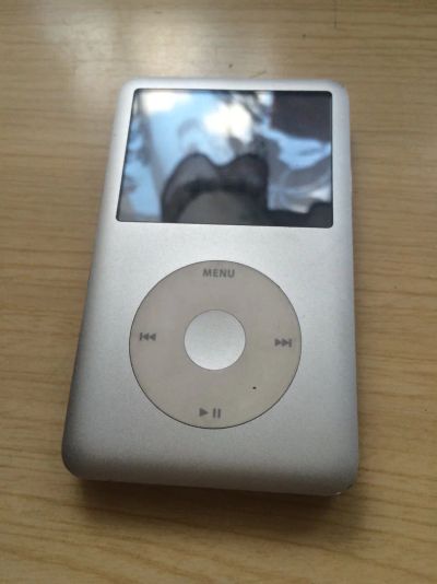 Лот: 9715160. Фото: 1. Ipod classic 7. 160gb. Плееры