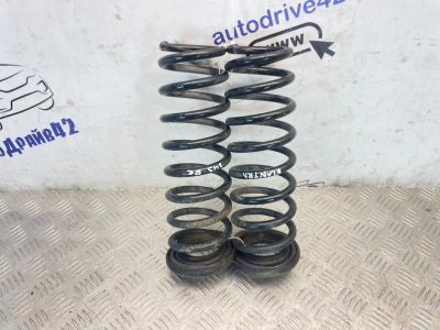 Лот: 25395549. Фото: 1. пружины Hyundai Elantra HD. Двигатель и элементы двигателя