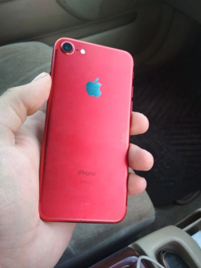 Лот: 17501915. Фото: 1. iPhone 7. Смартфоны