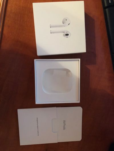 Лот: 11652930. Фото: 1. коробка от AirPods. Коробки, инструкции