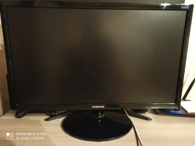Лот: 15691171. Фото: 1. Монитор Samsung S24D300H. ЖК-мониторы