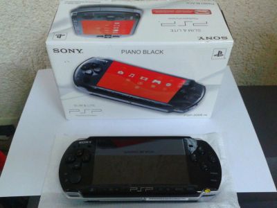 Лот: 4880212. Фото: 1. Продам новую PlayStation Portable... Консоли