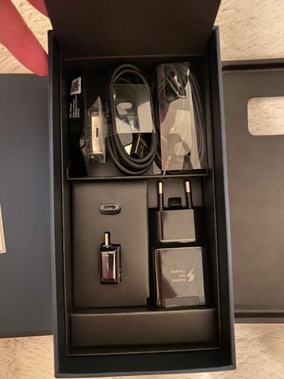 Лот: 16152704. Фото: 1. Смартфон Samsung Galaxy Note 9. Смартфоны