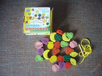 Лот: 2036363. Фото: 1. игрушка-шнуровка "фрукты". Развивающие