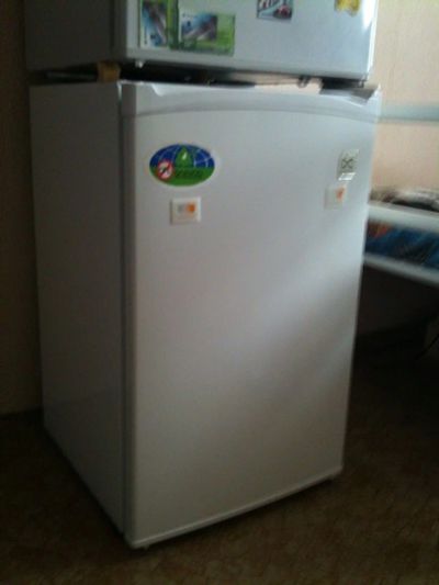 Лот: 3740335. Фото: 1. Холодильник daewoo FR091A. Холодильники, морозильные камеры