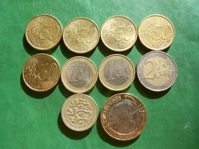 Лот: 25525200. Фото: 1. 3 фунта Великобритании и 6,5 евро... Великобритания и острова