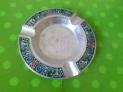 Лот: 24615280. Фото: 1. Маленькая пепельница алюминий... Зажигалки, спички, пепельницы
