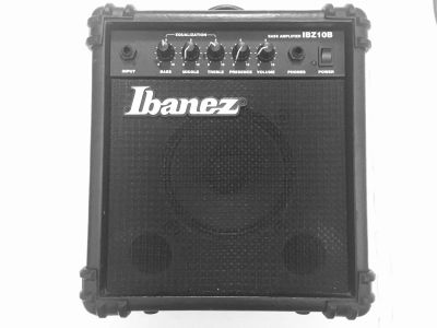 Лот: 15598300. Фото: 1. комбоусилитель Ibanez ibz10b. Гитарные эффекты и комбоусилители