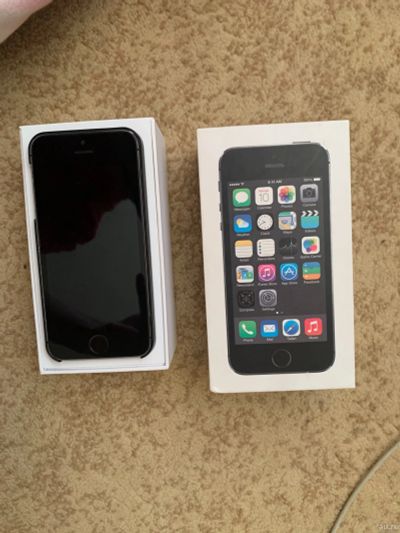 Лот: 18034840. Фото: 1. iPhone 5s. Смартфоны