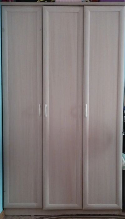 Лот: 23319074. Фото: 1. Шкаф. Шкафы, шкафы-купе