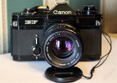 Лот: 1876815. Фото: 1. Canon EF + Canon FD 50mm F1:1... Плёночные зеркальные