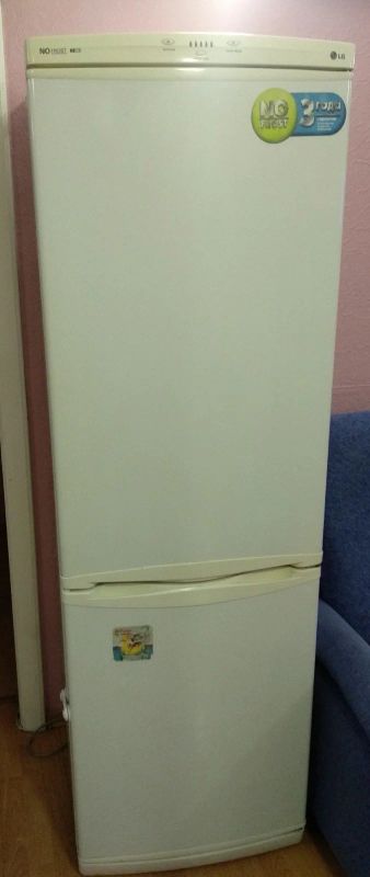 Лот: 15909919. Фото: 1. Холодильник LG. Холодильники, морозильные камеры