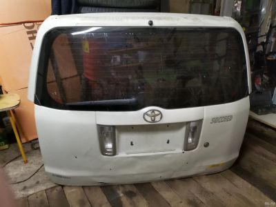 Лот: 18574576. Фото: 1. Дверь задняя багажника Toyota... Кузов
