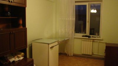 Лот: 10463361. Фото: 1. Комната с мебелью 6000р. Квартиры, студии
