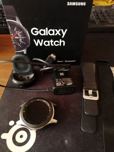 Лот: 18413017. Фото: 1. Смарт часы Samsung R800N. Смарт-часы, фитнес-браслеты, аксессуары