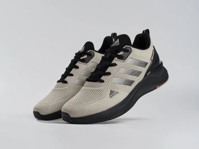 Лот: 25136423. Фото: 1. Кроссовки Adidas. Кеды, кроссовки, слипоны