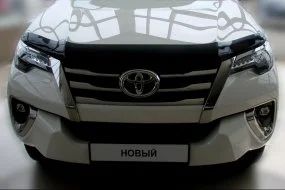 Лот: 12744501. Фото: 1. Дефлектор капота на Toyota Fortuner... Детали тюнинга