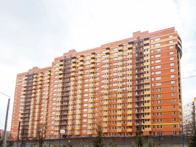 Лот: 10384536. Фото: 1. 1 комн. ЖК Радужный, д. 3, (ул... Квартиры, студии