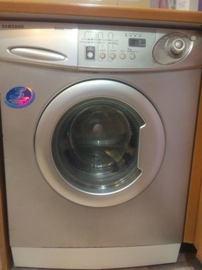 Лот: 14557051. Фото: 1. Стиральная машина Samsung. Стиральные машины