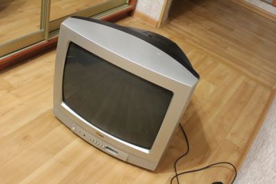 Лот: 12493899. Фото: 1. телевизор LG 20 дймов. Телевизоры