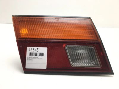 Лот: 20391942. Фото: 1. Вставка багажника Nissan Sunny... Кузов