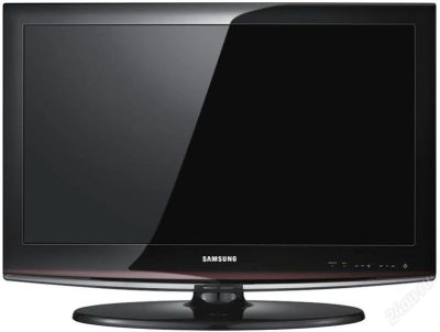 Лот: 826528. Фото: 1. Продам LCD-телевизор Samsung LE-32C454E3W... Телевизоры