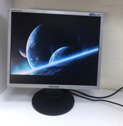 Лот: 8793316. Фото: 1. ЖК-монитор 19" Samsung 943N полностью... ЖК-мониторы