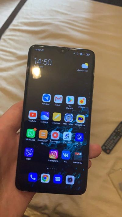 Лот: 16236724. Фото: 1. Xiaomi redmi 8 pro 128. Чехлы, бамперы