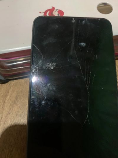 Лот: 20980221. Фото: 1. Huawei смартфон видимо на запчасти. Смартфоны