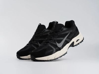 Лот: 24973193. Фото: 1. Кроссовки Nike V2K Run. Кеды, кроссовки, слипоны