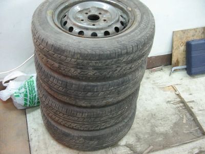 Лот: 4130544. Фото: 1. штампованные диски R 13/ 4/ 100... Шины на дисках