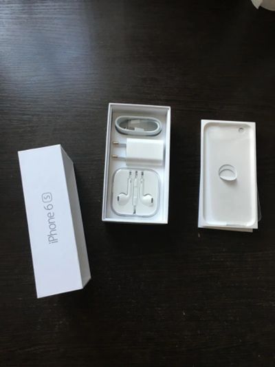Лот: 9485933. Фото: 1. iPhone 6s. Смартфоны