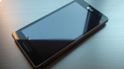 Лот: 4845970. Фото: 1. LG Optimus L9. Смартфоны