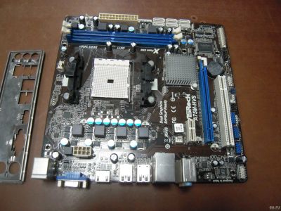 Лот: 14674069. Фото: 1. Материнская плата FM1 AsRock A75m-HVS... Материнские платы