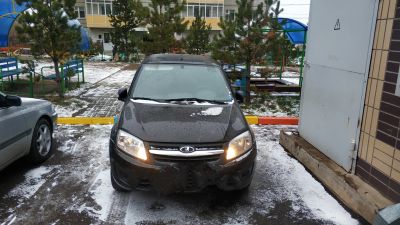 Лот: 14909555. Фото: 1. Лада гранта лифтбэк 2014 г.в. Автомобили