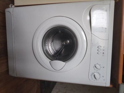 Лот: 15941374. Фото: 1. Стиральная машина Indesit W 83... Стиральные машины