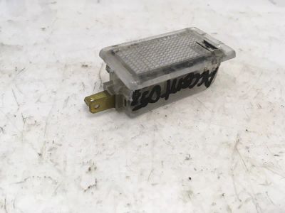Лот: 21711791. Фото: 1. плафон багажника Hyundai Accent... Двигатель и элементы двигателя