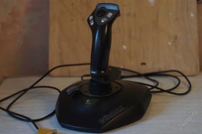 Лот: 878866. Фото: 1. джойстик игровой wingman 15pin. Рули, джойстики