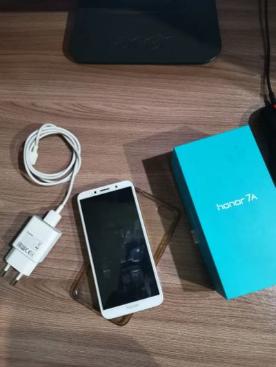 Лот: 18413819. Фото: 1. Смартфон Honor 7A 16Gb Ram 2Gb... Смартфоны