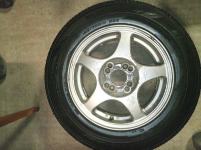 Лот: 15746707. Фото: 1. 14" шины Dunlop летние на литых... Шины на дисках