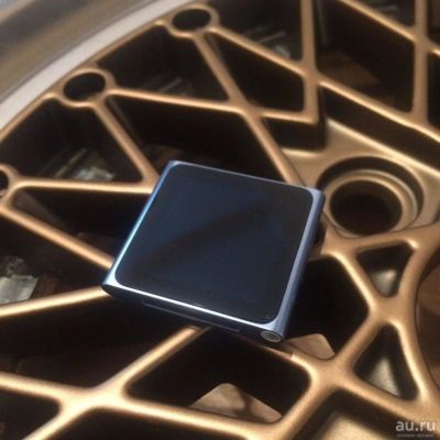 Лот: 9851626. Фото: 1. Apple iPod nano 6 + ремешок LunaTik. Плееры