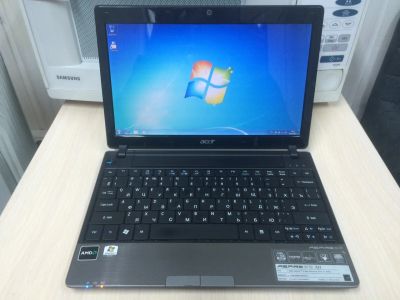 Лот: 6669810. Фото: 1. Нетбук Acer Aspire One 721 (netbook... Ноутбуки