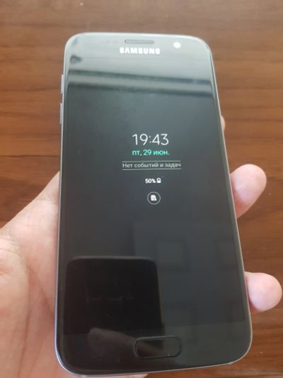 Лот: 11733377. Фото: 1. Samsung Galaxy S7 32 Гб, черный... Смартфоны