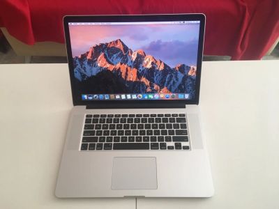 Лот: 14314599. Фото: 1. MacBook Pro15 i7/16gb/500gb/Radeon... Ноутбуки