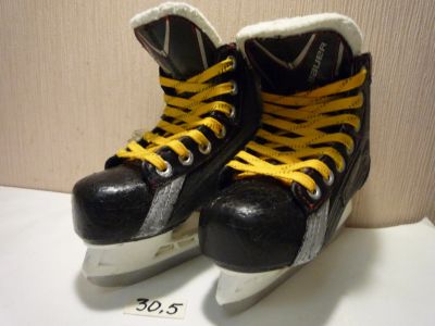 Лот: 19816067. Фото: 1. Раз: 30.5/19.5 - BAUER VAPOR X200... Коньки