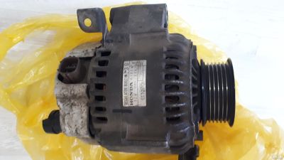 Лот: 17960726. Фото: 1. Генератор на Honda Stream D17a. Электрооборудование