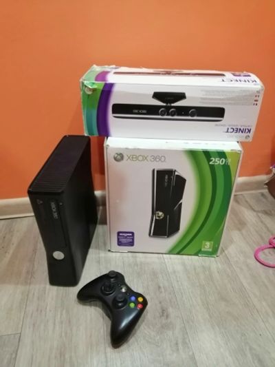 Лот: 17138960. Фото: 1. Xbox 360 Кинект Прошит. Игровые приставки, консоли
