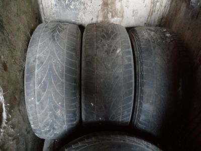 Лот: 15831426. Фото: 1. резина 265/70R15 на докатку или... Шины