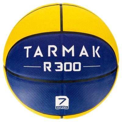Лот: 17536591. Фото: 1. Мяч баскетбольный Tarmak R300. Мячи, ракетки, шайбы, клюшки