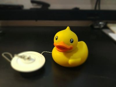 Лот: 10653920. Фото: 1. Уточка B.Duck для ванной (пробка... Другое (домашний быт)